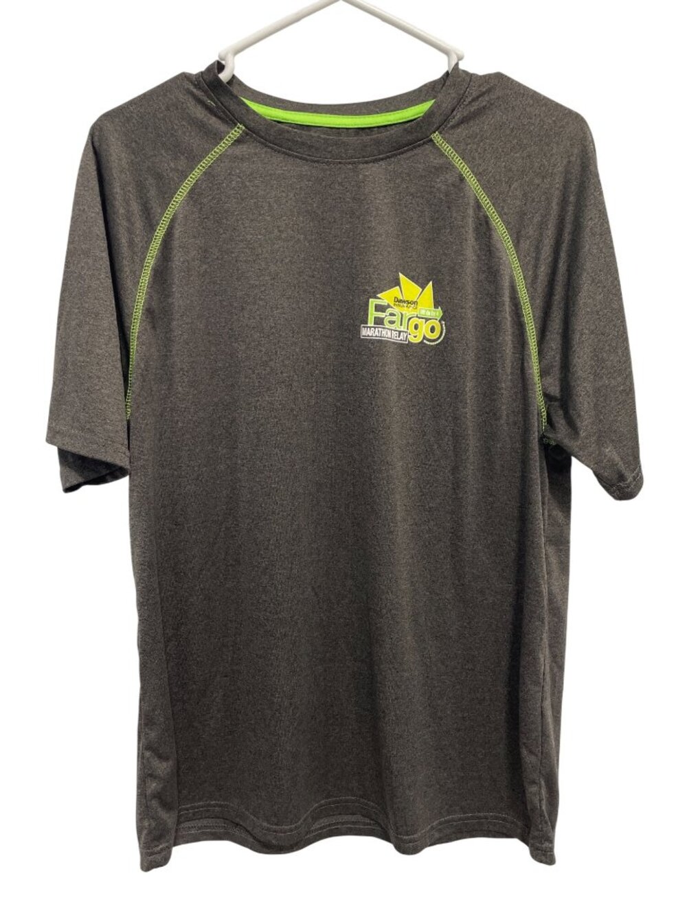 Fargo Marathon Leslie Jordan Athletic Shirt Large Dawson Relay Crewneck Active